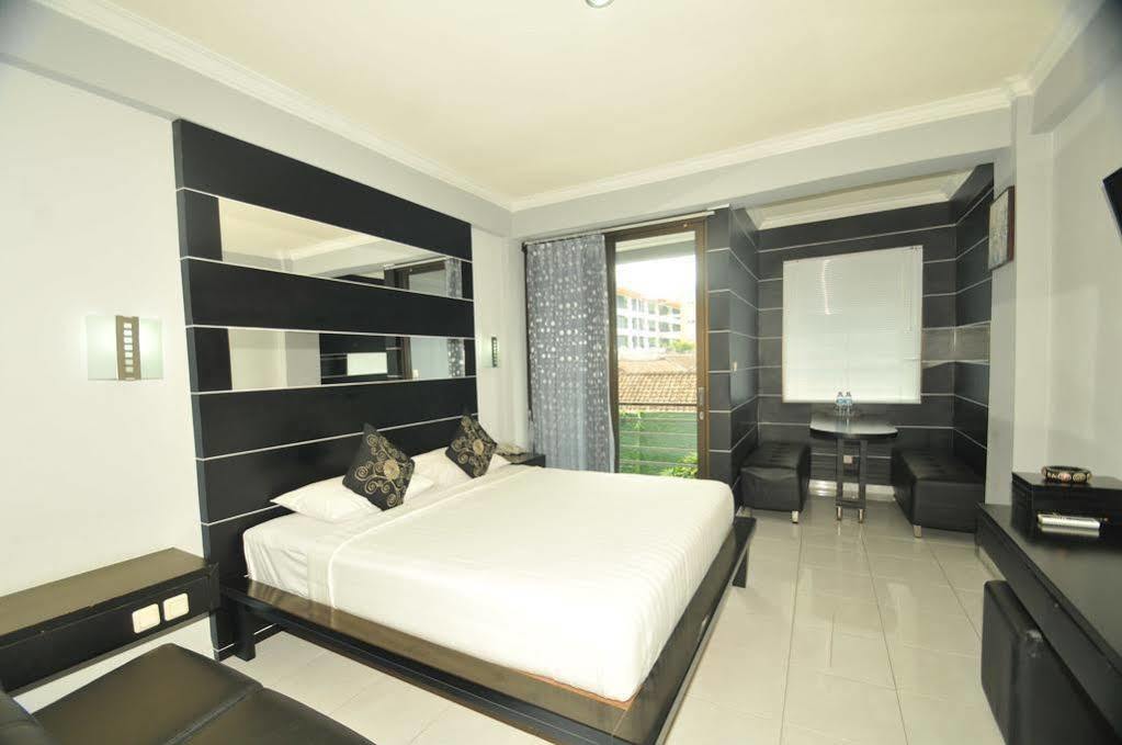 Arya Hotel & Spa Kuta Lombok Eksteriør bilde